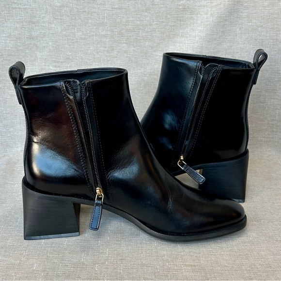 NWT Tory Burch Black Leather Zip Ankle Boots – Gold Hardware, Block Heel - Picture 5 of 10